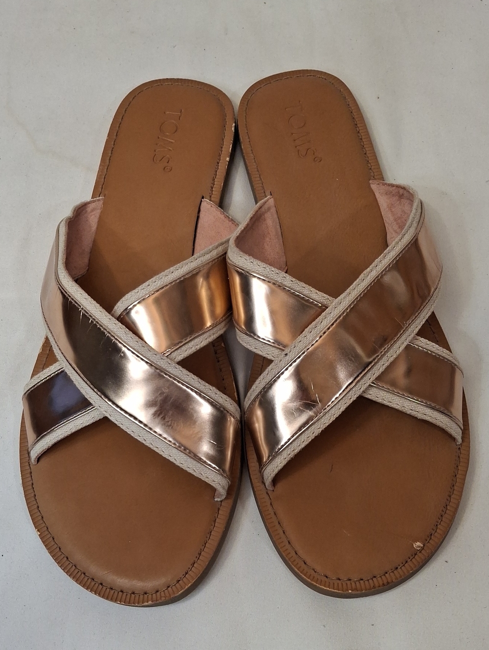 TOMS Women's Rose Gold Metallic Crisscross Slide Sandals